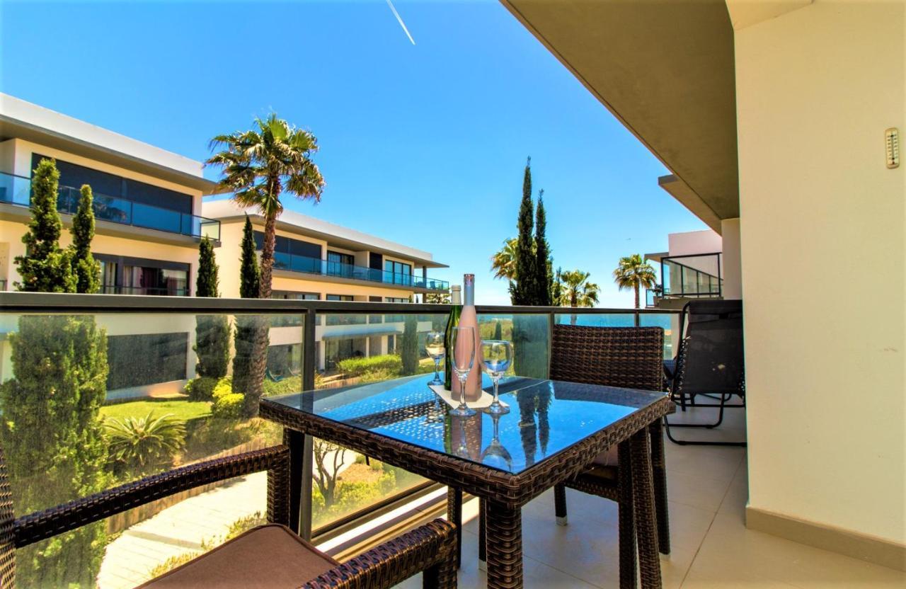 Apartamentos Cavalo Preto Beach Resort كوارتيرا المظهر الخارجي الصورة